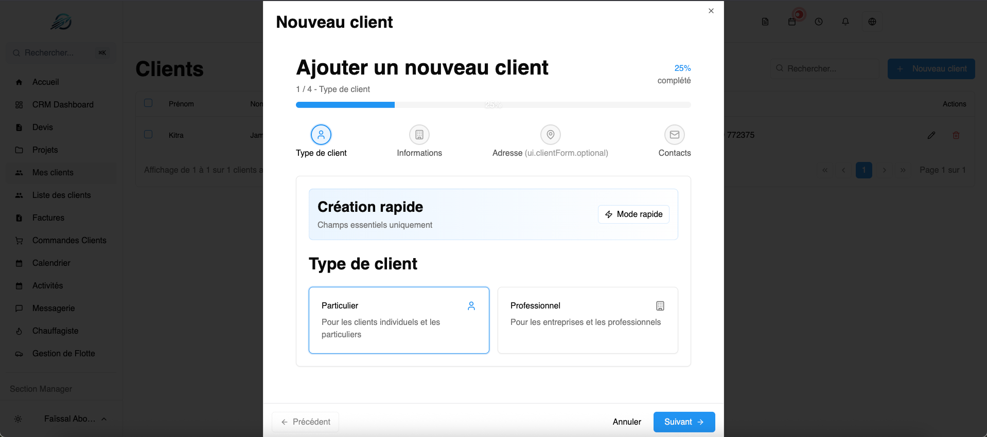 Interface de gestion clients QuotyFast - CRM avec fiches clients et historique complet